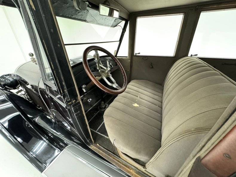 Lincoln-Other-1922-Maroon-Tan-37