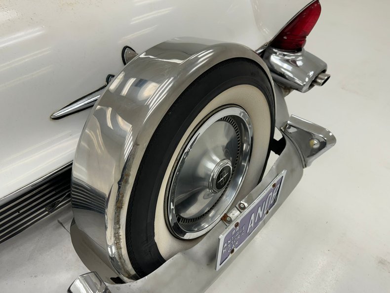 Lincoln-Premiere-1956-Starmist-White-White-27