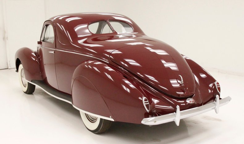 Lincoln-Zephyr-1938-Burgundy-Beige-1