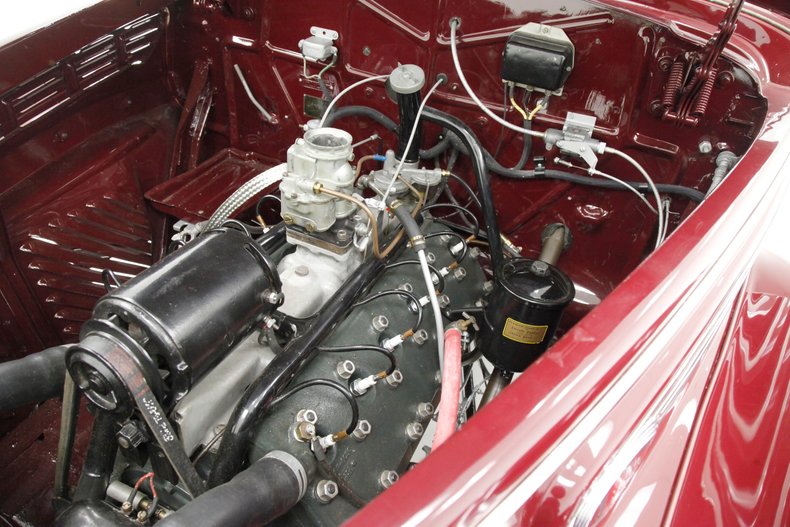 Lincoln-Zephyr-1938-Burgundy-Beige-14