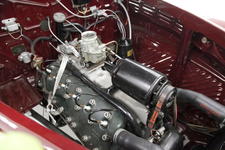 Lincoln-Zephyr-1938-Burgundy-Beige-17