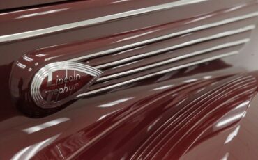 Lincoln-Zephyr-1938-Burgundy-Beige-21