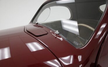 Lincoln-Zephyr-1938-Burgundy-Beige-22