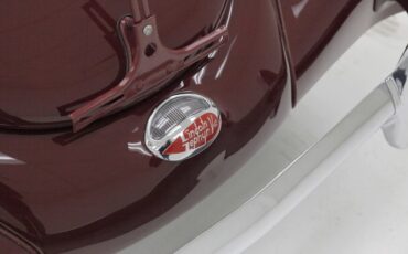 Lincoln-Zephyr-1938-Burgundy-Beige-29