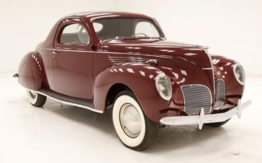 Lincoln-Zephyr-1938-Burgundy-Beige-42