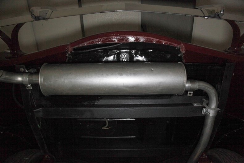 Lincoln-Zephyr-1938-Burgundy-Beige-44