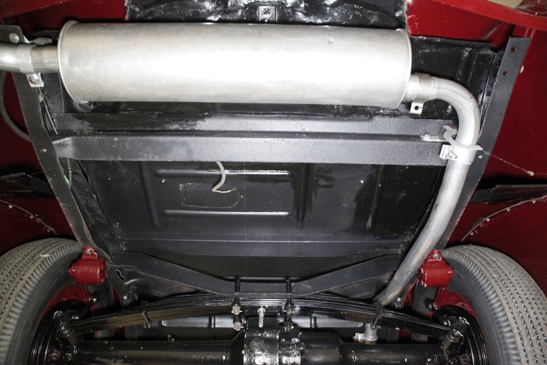 Lincoln-Zephyr-1938-Burgundy-Beige-45