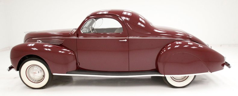 Lincoln-Zephyr-1938-Burgundy-Beige
