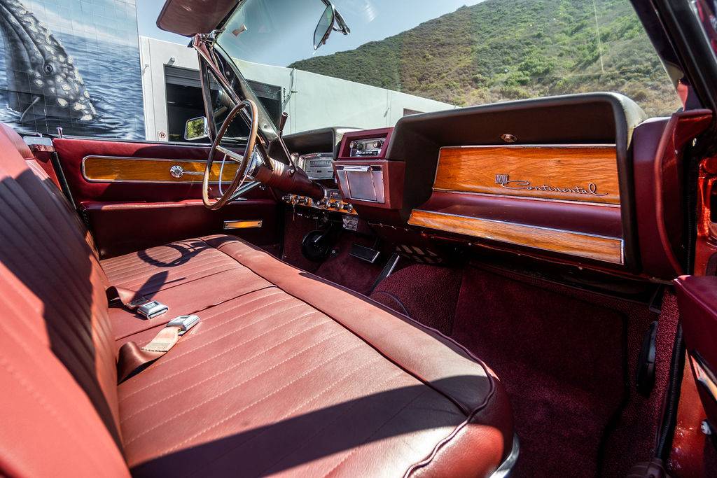 Lincoln-continental-1962-14