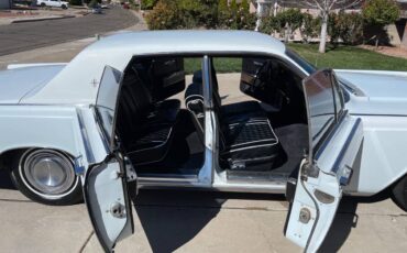 Lincoln-continental-1967-1