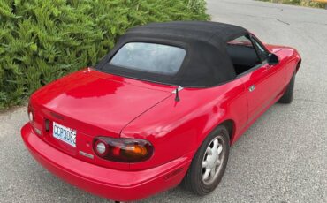 Mazda-mx-5-miata-1990-red-9