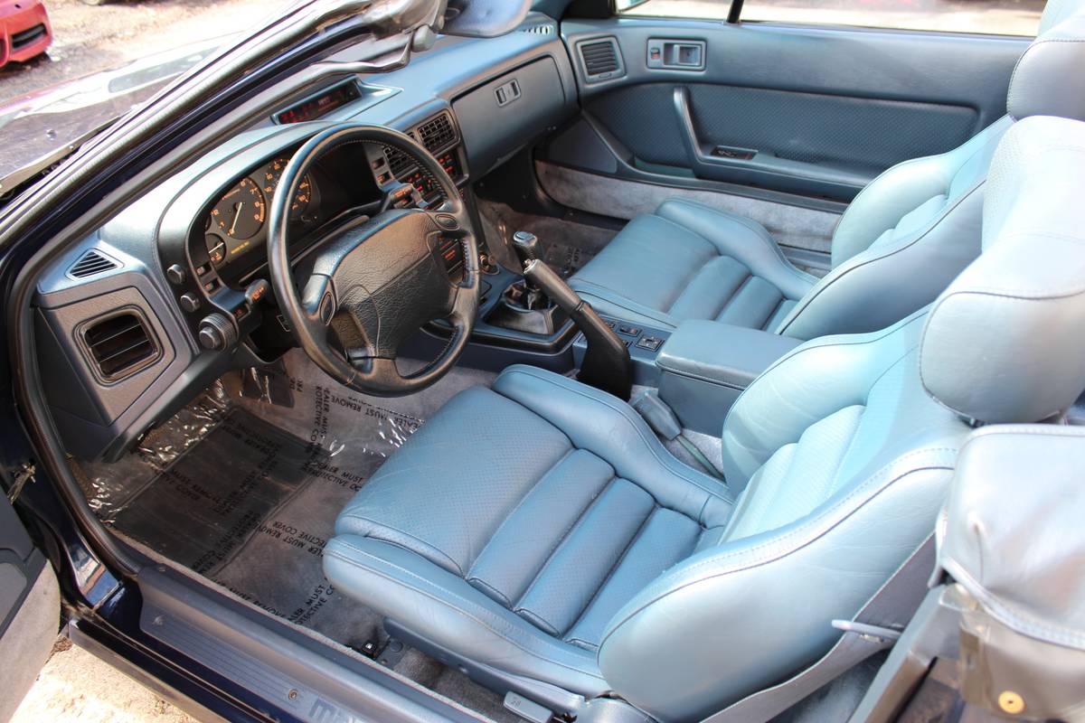 Mazda-rx-7-1991-blue-36