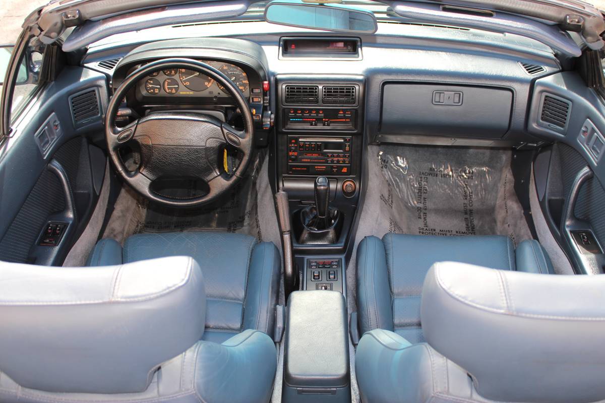 Mazda-rx-7-1991-blue-4