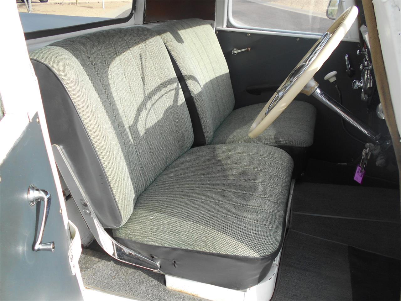 Mercedes-benz-170va-1952-White-amp-Green-Green-19