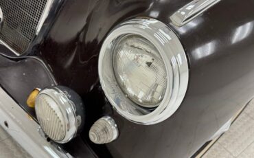 Mercedes-benz-220-1952-Tan-Tan-4