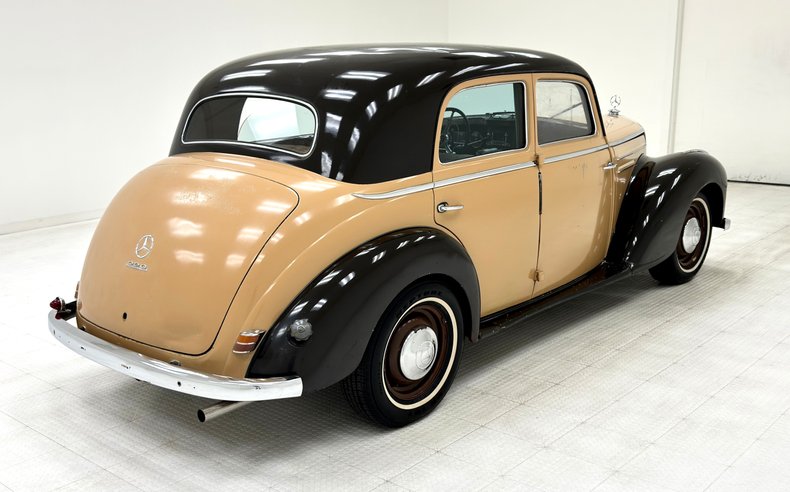 Mercedes-benz-220-1952-Tan-Tan-8