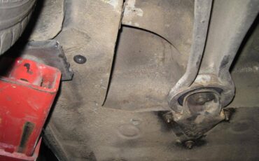 Mercedes-benz-220se-coupe-1966-white-14