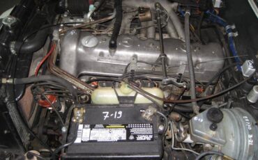 Mercedes-benz-220se-coupe-1966-white-20