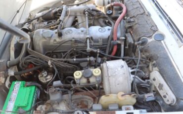 Mercedes-benz-280sl-1969-White-Black-1