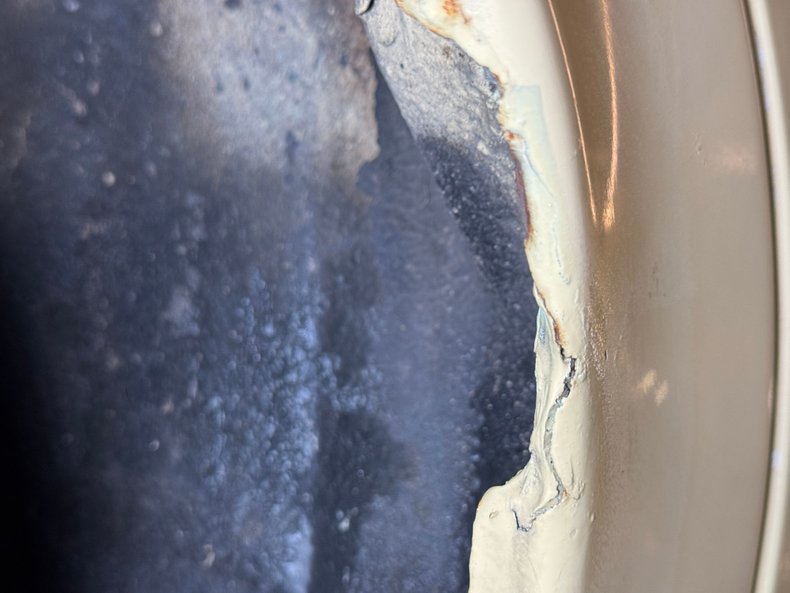 Mercedes-benz-300d-1975-Maple-Yellow-Saddle-20