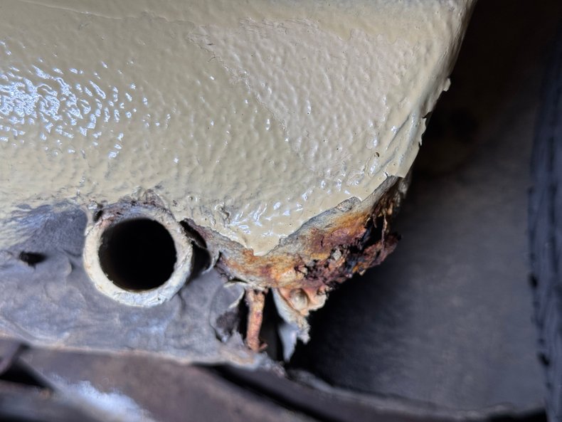 Mercedes-benz-300d-1975-Maple-Yellow-Saddle-31