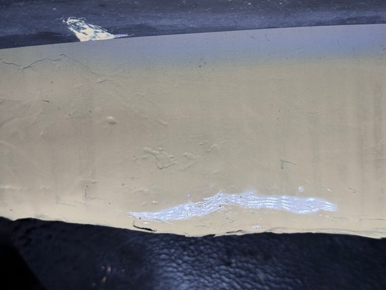 Mercedes-benz-300d-1975-Maple-Yellow-Saddle-7