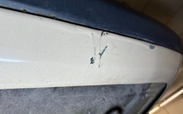 Mercedes-benz-300d-1993-Light-Ivory-Saddle-18