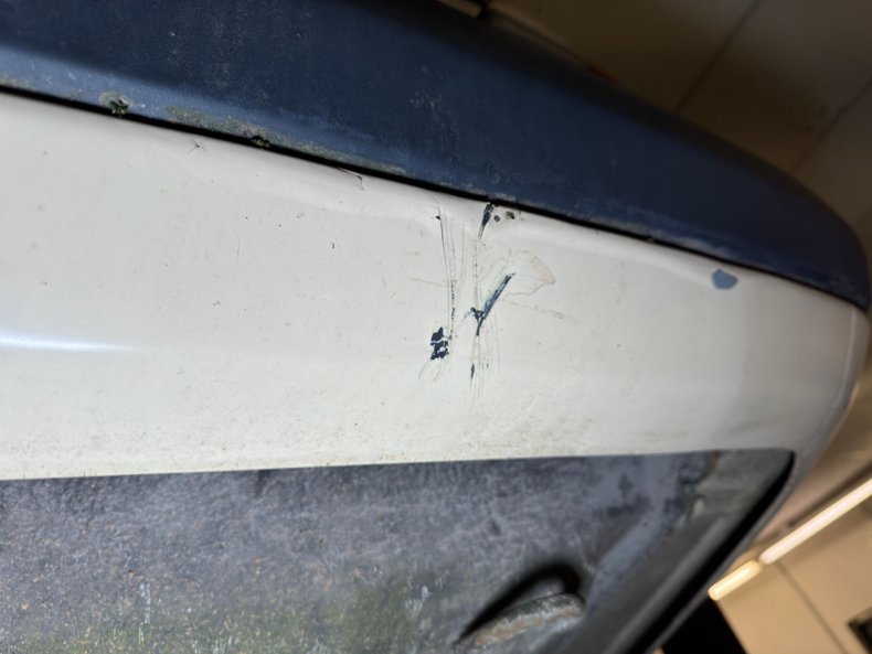 Mercedes-benz-300d-1993-Light-Ivory-Saddle-18