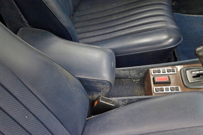 Mercedes-benz-300sd-1980-China-Blue-Blue-37