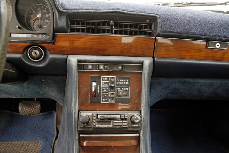 Mercedes-benz-300sd-1980-China-Blue-Blue-48