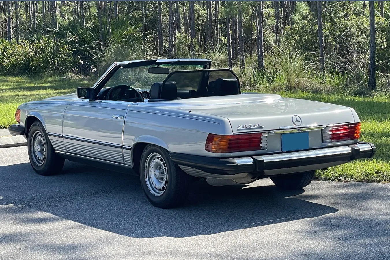 Mercedes-benz-380sl-1984-Astral-Silver-Blue-1