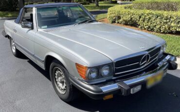 Mercedes-benz-380sl-1984-Astral-Silver-Blue-15