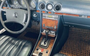 Mercedes-benz-380sl-1984-Astral-Silver-Blue-19