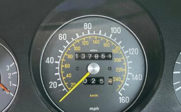 Mercedes-benz-380sl-1984-Astral-Silver-Blue-4