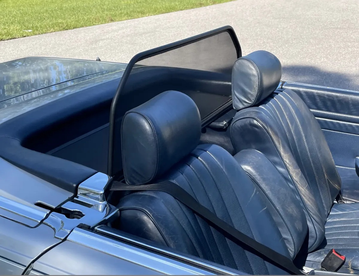 Mercedes-benz-380sl-1984-Astral-Silver-Blue-6