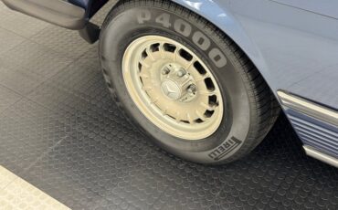 Mercedes-benz-380sl-1984-Dark-Lapis-Blue-Meta-Gray-15