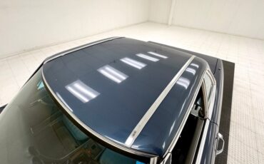 Mercedes-benz-380sl-1984-Dark-Lapis-Blue-Meta-Gray-17