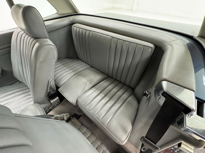 Mercedes-benz-380sl-1984-Dark-Lapis-Blue-Meta-Gray-18