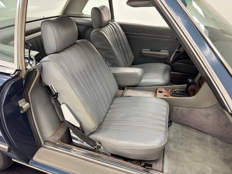 Mercedes-benz-380sl-1984-Dark-Lapis-Blue-Meta-Gray-19