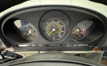 Mercedes-benz-380sl-1984-Dark-Lapis-Blue-Meta-Gray-24