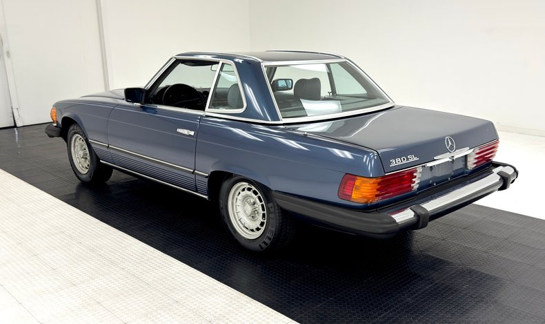 Mercedes-benz-380sl-1984-Dark-Lapis-Blue-Meta-Gray-5