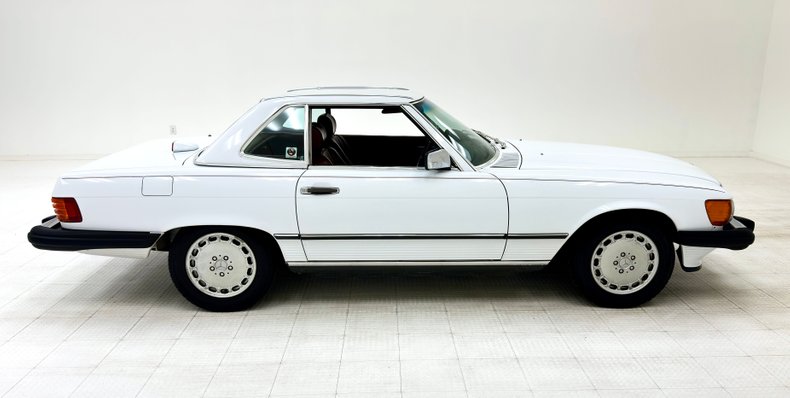 Mercedes-benz-560sl-1987-White-Burgundy-10