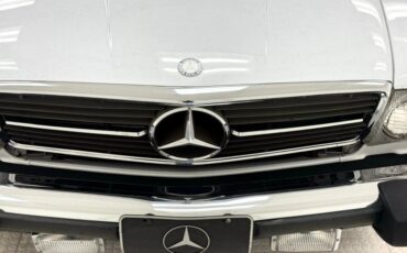 Mercedes-benz-560sl-1987-White-Burgundy-13