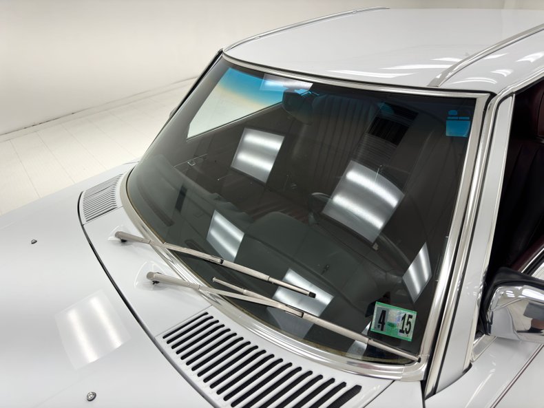 Mercedes-benz-560sl-1987-White-Burgundy-16