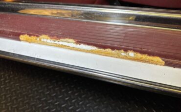 Mercedes-benz-560sl-1987-White-Burgundy-2