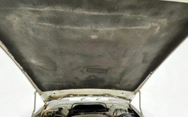 Mercedes-benz-560sl-1987-White-Burgundy-22