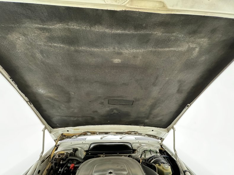 Mercedes-benz-560sl-1987-White-Burgundy-22