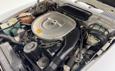 Mercedes-benz-560sl-1987-White-Burgundy-25