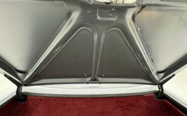 Mercedes-benz-560sl-1987-White-Burgundy-26