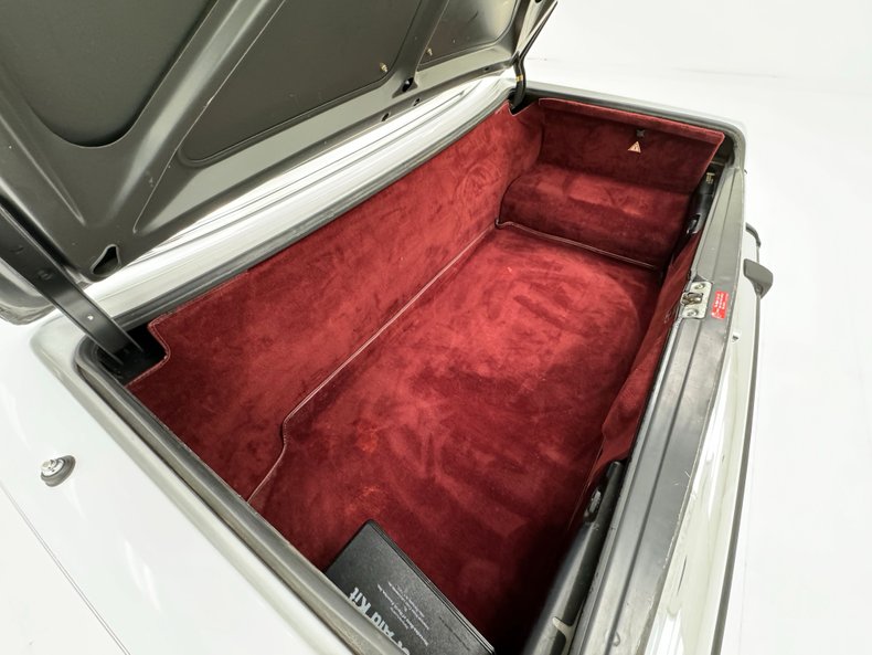 Mercedes-benz-560sl-1987-White-Burgundy-27